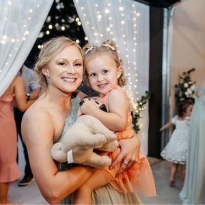 Meet your Posher, Elesibeth